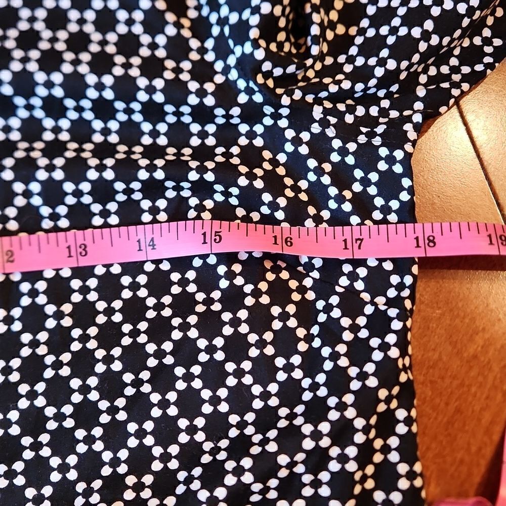 Talbots Long Sleeve Non-Iron Tunic Collared Shirt, 2 Petite Black & White Floral - Picture 3 of 9